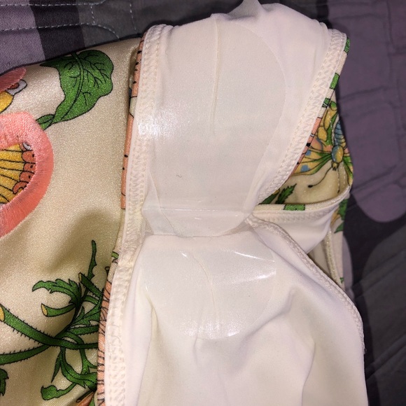 Gucci, one piece swimsuit, size small. - Picture 9 of 16